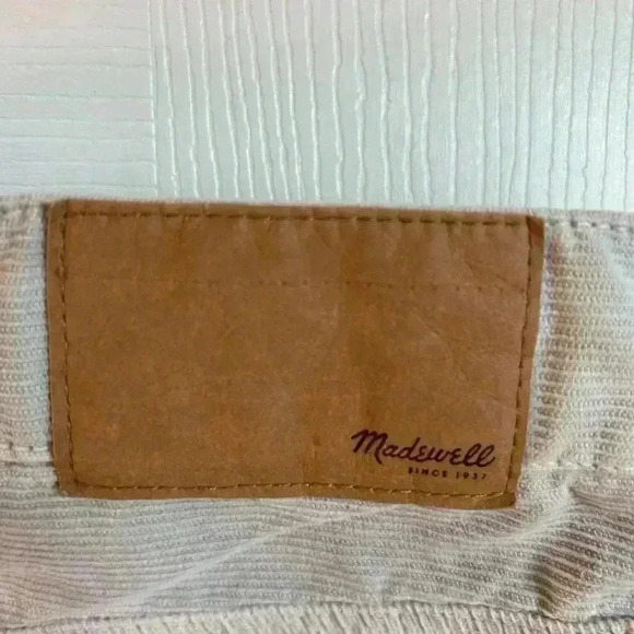 Madewell Corduroy Jean's size 29 style 98847. Women’s tan/beige. 27” inseam - Picture 4 of 7
